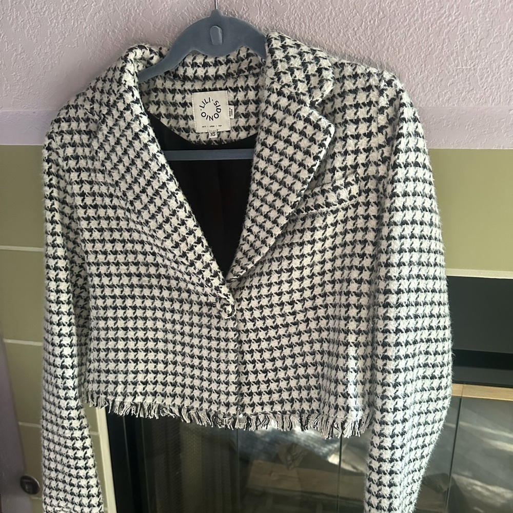 LILI SIDONIO JACKET (XS) NWT♠️